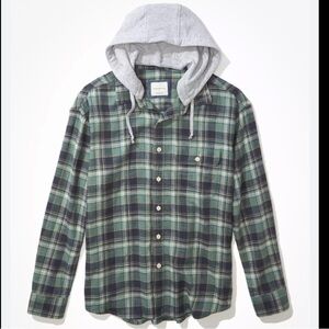 AE super soft green hooded button down flannel